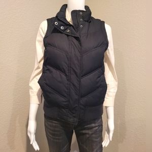 GAP ladie's black down puffer vest